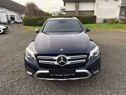 Cavansitblau Gebraucht 2017 Mercedes GLC250 SUV | 22.980 € (Fairer Preis)