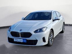 Weiß Gebraucht 2024 BMW 120 Efficient Dynamics Kleinwagen | 27.750 € (Guter Preis)