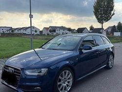 Blau Gebraucht 2013 Audi A4 Allroad Design Kombi | 12.000 € (Fairer Preis)