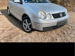 Grau Gebraucht 2004 VW Polo Kleinwagen | 4.150 €