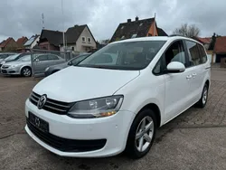 Weiß Gebraucht 2014 VW Sharan Trendline Van / Kleinbus | 5.990 € (Fairer Preis)
