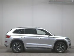 Silber Gebraucht 2021 Skoda Kodiaq SportLine SUV | 29.380 € (Fairer Preis)