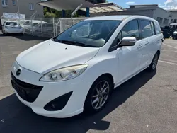 Weiß Gebraucht 2014 Mazda 5 Sendo Van / Kleinbus | 2.990 € (Superpreis)