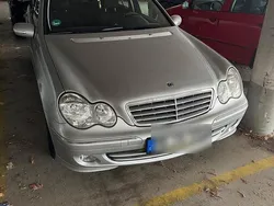 Silber Gebraucht 2004 Mercedes C220 Classic Kombi | 4.700 € (Etwas zu teuer)