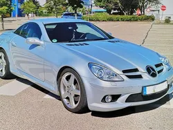 Silber Gebraucht 2005 Mercedes SLK350 Cabrio | 20.500 €