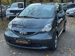 Grau Gebraucht 2006 Toyota Aygo City Kleinwagen | 4.499 € (Teuer)