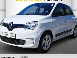 Pyrénéesweiß Gebraucht 2022 Renault Twingo SE Kleinwagen | 8.990 € (Guter Preis)
