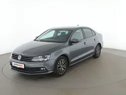 Grau Gebraucht 2016 VW Jetta Limousine | 15.630 €