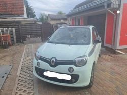 Grün Gebraucht 2018 Renault Twingo Kleinwagen | 8.499 € (Fairer Preis)