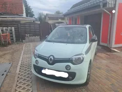 Grün Gebraucht 2018 Renault Twingo Kleinwagen | 8.499 € (Fairer Preis)