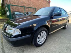 Schwarzmagic perleffekt Gebraucht 2009 Skoda Octavia Tour Limousine | 3.990 € (Guter Preis)