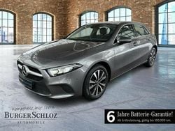 Grau Gebraucht 2021 Mercedes A250 Limousine | 22.200 € (Guter Preis)