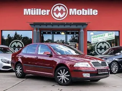 Rot Gebraucht 2006 Skoda Octavia Ambiente Limousine | 4.900 € (Etwas zu teuer)