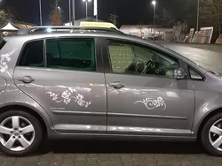 Grau Gebraucht 2009 VW Golf Plus Cross United Van / Kleinbus | 3.500 € (Fairer Preis)