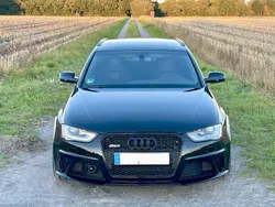 Schwarz Gebraucht 2012 Audi RS4 Sport Kombi | 34.500 € (Fairer Preis)