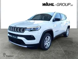 Weiß Neu 2025 Jeep Compass Altitude SUV | 35.990 € (Etwas zu teuer)
