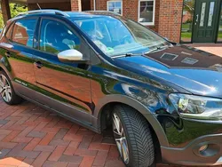 Schwarz Gebraucht 2014 VW Polo Cross Kleinwagen | 8.999 € (Etwas zu teuer)