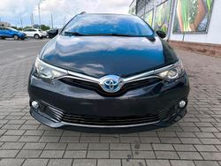 Schwarz Gebraucht 2017 Toyota Auris Hybrid Kombi | 14.500 € (Fairer Preis)