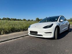 Weiß Gebraucht 2021 Tesla Model 3 Limousine | 27.800 € (Fairer Preis)