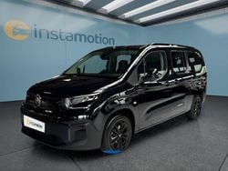 Schwarz Gebraucht 2024 Citroën Berlingo Van / Kleinbus | 30.599 € (Teuer)
