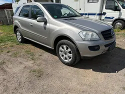 Mercedes ML320