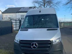 Silber Gebraucht 2020 Mercedes Sprinter Van | 16.100 €