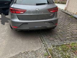 Grau Gebraucht 2018 Cupra Leon Kombi | 19.500 € (Fairer Preis)