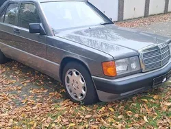 Braun Gebraucht 1990 Mercedes 190 Limousine | 8.750 €
