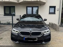 Grau Gebraucht 2020 BMW 530 M Sport Limousine | 36.700 € (Fairer Preis)