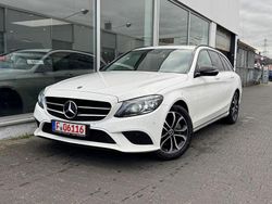 Weiß Gebraucht 2020 Mercedes C200 Limousine | 16.599 € (Etwas zu teuer)