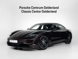 Braun Gebraucht 2021 Porsche Taycan Chrono Limousine | 69.900 € (Teuer)