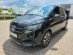 Schwarz Gebraucht 2024 Mercedes V300 Avantgarde Van / Kleinbus | 72.890 €