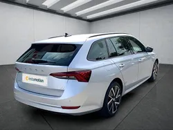 Silber Gebraucht 2021 Skoda Octavia Kombi | 21.499 € (Guter Preis)