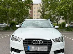 Weiß Gebraucht 2015 Audi A3 Ambiente Limousine | 13.399 € (Fairer Preis)