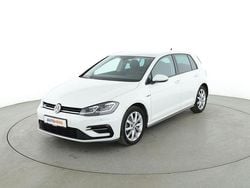 Weiß Gebraucht 2019 VW Golf VII Highline Limousine | 19.790 € (Etwas zu teuer)