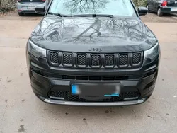 Schwarz Gebraucht 2024 Jeep Compass Altitude SUV | 24.500 €