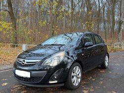 Schwarz Gebraucht 2014 Opel Corsa Limousine | 3.990 € (Fairer Preis)