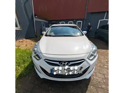 Weiß Gebraucht 2015 Hyundai i40 Trend Limousine | 11.000 € (Etwas zu teuer)