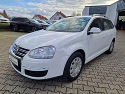 Weiß Gebraucht 2009 VW Golf VI Trendline Kombi | 3.990 € (Etwas zu teuer)