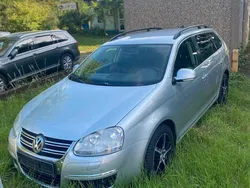 Silber Gebraucht 2009 VW Golf VI Comfortline Limousine | 3.500 € (Superpreis)