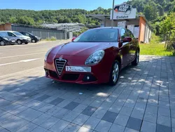 New rosso alfa Gebraucht 2011 Alfa Romeo Giulietta Super Kleinwagen | 6.899 € (Fairer Preis)