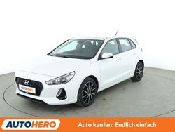 Weiß Gebraucht 2017 Hyundai i30 Select Limousine | 10.130 € (Fairer Preis)