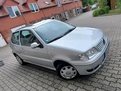 Silber Gebraucht 2001 VW Polo Kleinwagen | 2.500 € (Etwas zu teuer)