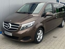 Braun Gebraucht 2019 Mercedes V250 Sport Van / Kleinbus | 39.499 € (Teuer)