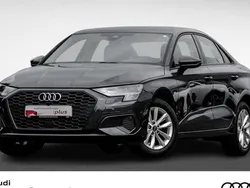 Grau Gebraucht 2023 Audi A3 Ambiente Limousine | 24.785 € (Guter Preis)