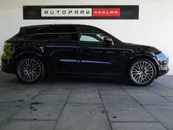 Schwarz Gebraucht 2021 Porsche Cayenne SUV | 63.880 € (Superpreis)