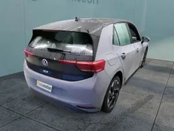Grau Gebraucht 2021 VW ID.3 Pure Kleinwagen | 19.300 € (Fairer Preis)