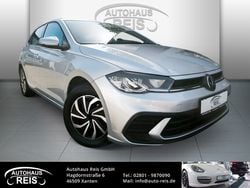 Silber Gebraucht 2024 VW Polo Life Kleinwagen | 17.500 € (Guter Preis)