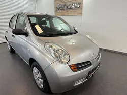 Silber Gebraucht 2004 Nissan Micra Visia Kleinwagen | 1.990 € (Teuer)