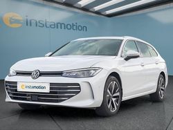 Weiß Gebraucht 2024 VW Passat Kombi | 33.699 € (Fairer Preis)